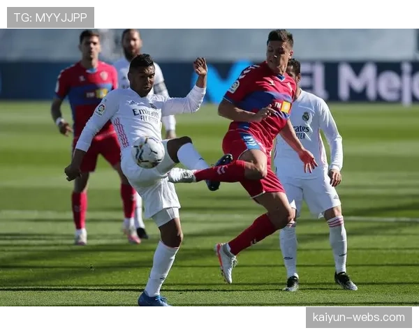 深度调查:西甲中游球队集体采用5-3-2防守阵型的背后,是经济压力下的生存哲学